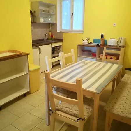 Apartment Olma *