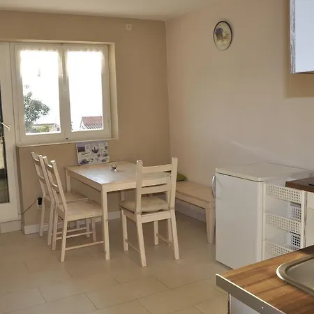 Olma Apartmán Okrug Gornji