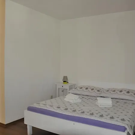 Apartment Olma
